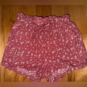 SO Shorties with a tie and pockets